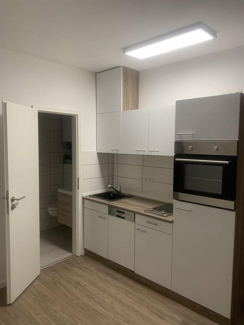 Prenájom bytu 1-izbový 19 m², Gartenstraße 76, Heilbronn, Bádensko-Wurttembersko Prenájom bytu 1-izbový 19 m², Gartenstraße 76, Heilbronn, Bádensko-Wurttembersko