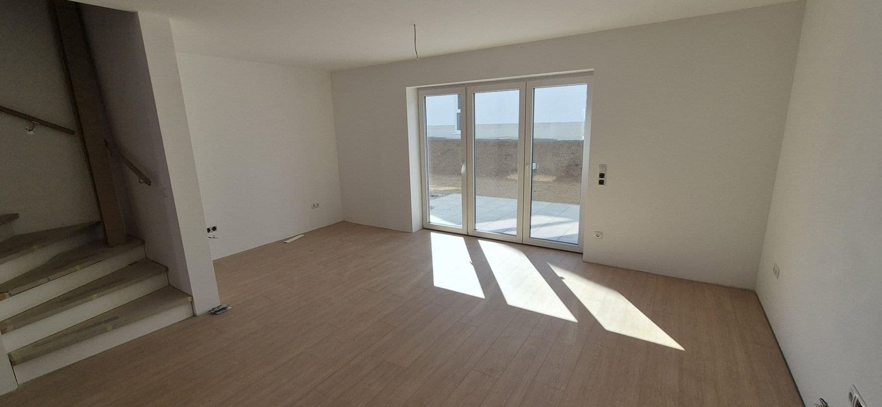 Prenájom domu 140 m², pozemok 100 m², Veckerhagenerstr. 4, Fuldatal, Hesensko Prenájom domu 140 m², pozemok 100 m², Veckerhagenerstr. 4, Fuldatal, Hesensko