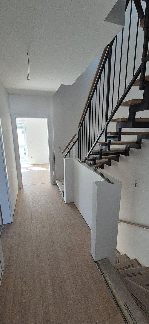 Prenájom domu 140 m², pozemok 100 m², Veckerhagenerstr. 4, Fuldatal, Hesensko Prenájom domu 140 m², pozemok 100 m², Veckerhagenerstr. 4, Fuldatal, Hesensko