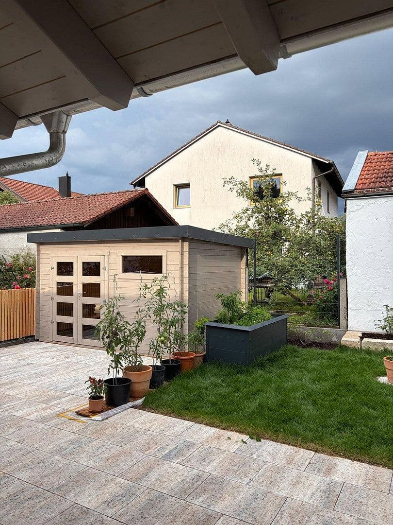 Prenájom bytu 4-izbový 188 m², Enthammerstr. 7, Grafing, Bavorsko Prenájom bytu 4-izbový 188 m², Enthammerstr. 7, Grafing, Bavorsko