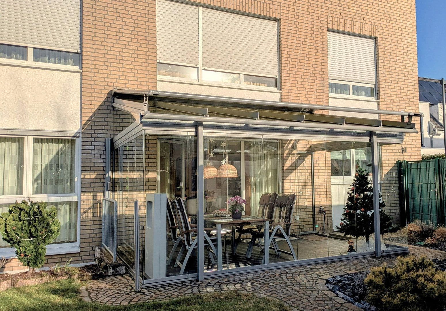Predaj domu 157 m², pozemok 250 m², Langenfeld (Rheinland), Severné Porýnie - Westfálsko Predaj domu 157 m², pozemok 250 m², Langenfeld (Rheinland), Severné Porýnie - Westfálsko