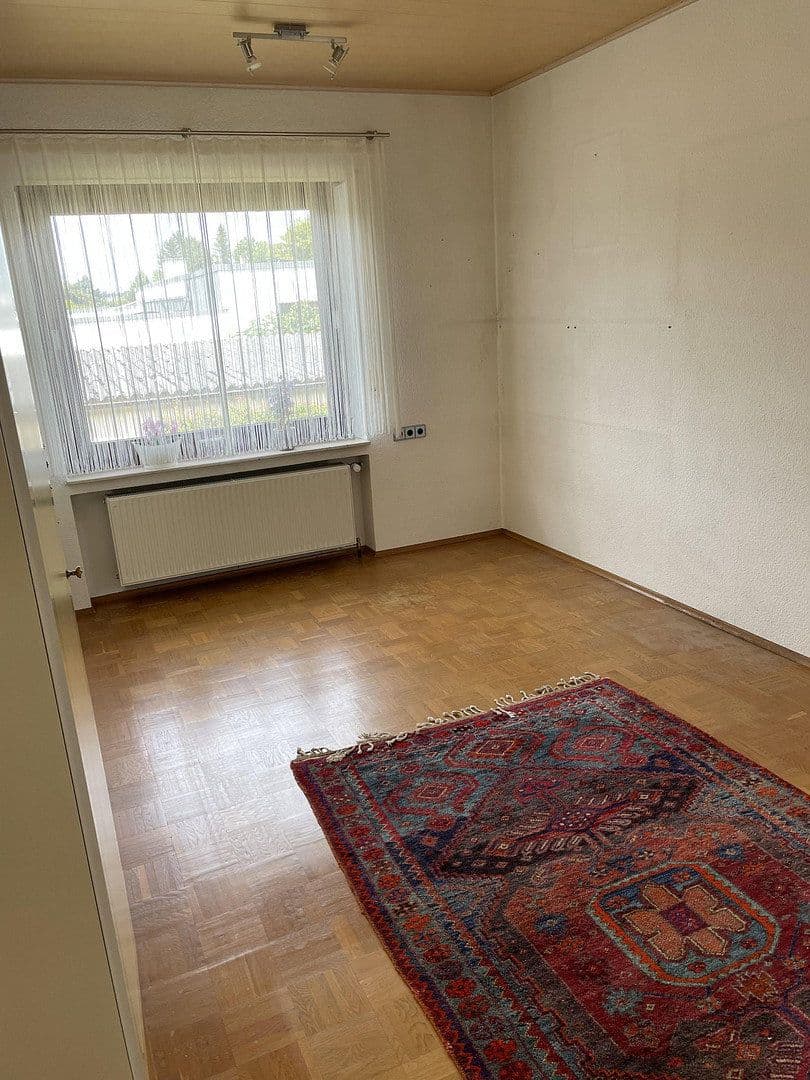 Predaj domu 186 m², pozemok 915 m², Abstatt, Bádensko-Wurttembersko Predaj domu 186 m², pozemok 915 m², Abstatt, Bádensko-Wurttembersko