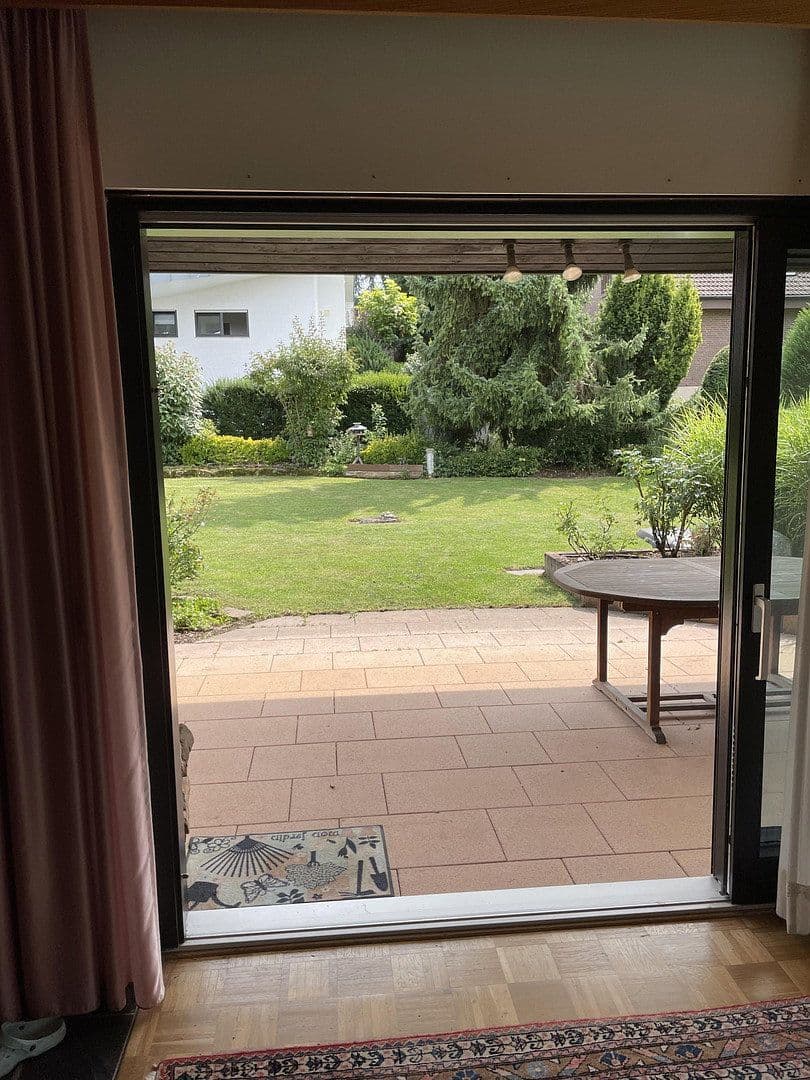 Predaj domu 186 m², pozemok 915 m², Abstatt, Bádensko-Wurttembersko Predaj domu 186 m², pozemok 915 m², Abstatt, Bádensko-Wurttembersko