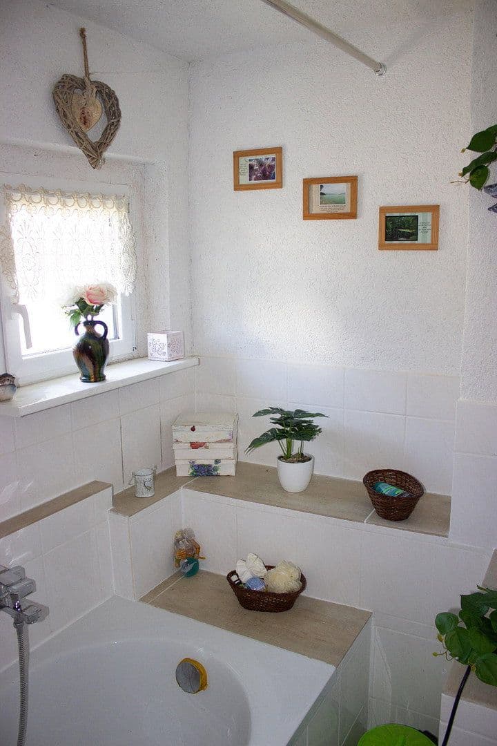 Predaj domu 110 m², pozemok 2.400 m², Muldenhammer, Sasko Predaj domu 110 m², pozemok 2.400 m², Muldenhammer, Sasko