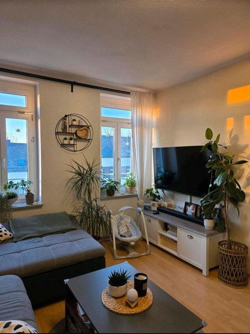 Prenájom bytu 2-izbový 77 m², Chemnitz, Sasko Prenájom bytu 2-izbový 77 m², Chemnitz, Sasko