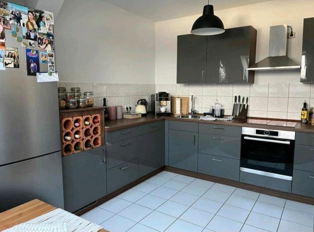 Prenájom bytu 2-izbový 77 m², Chemnitz, Sasko Prenájom bytu 2-izbový 77 m², Chemnitz, Sasko