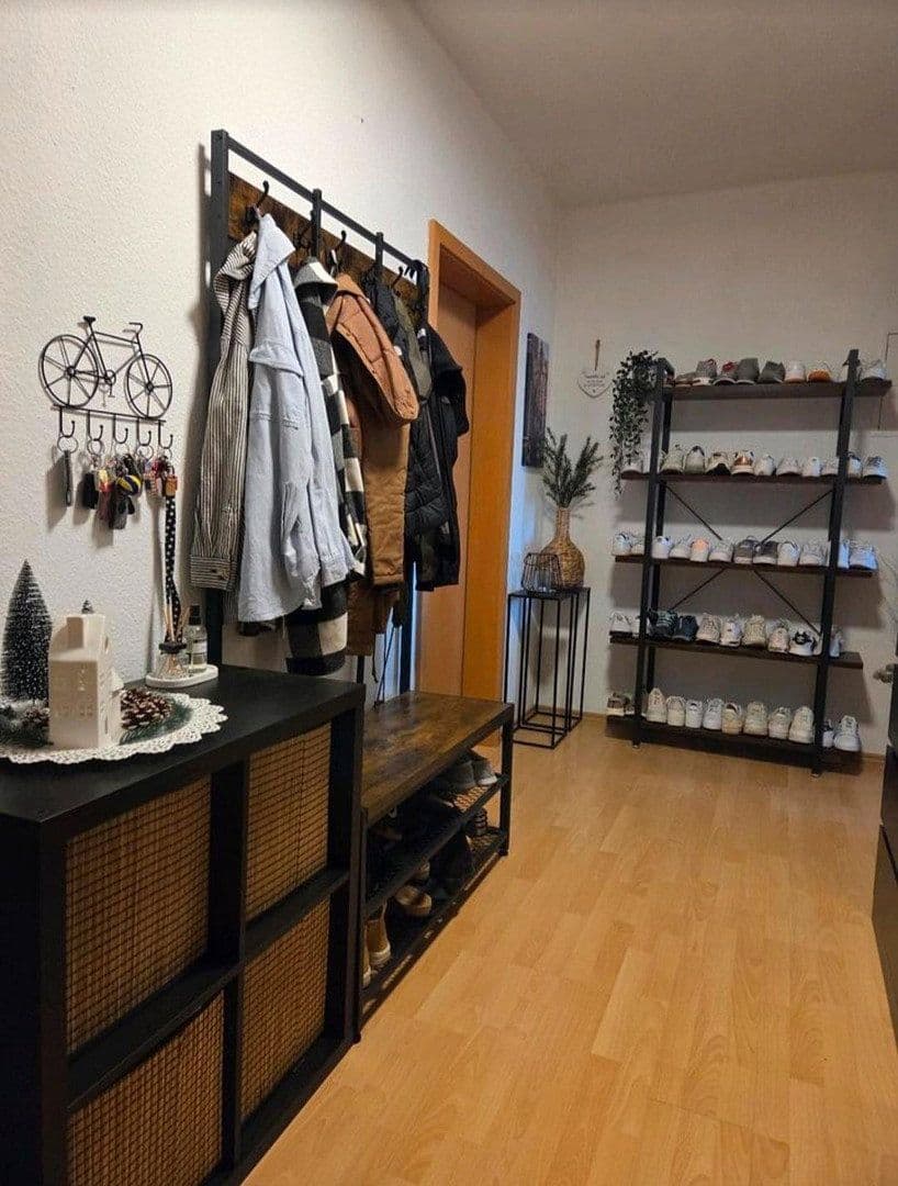 Prenájom bytu 2-izbový 77 m², Chemnitz, Sasko Prenájom bytu 2-izbový 77 m², Chemnitz, Sasko
