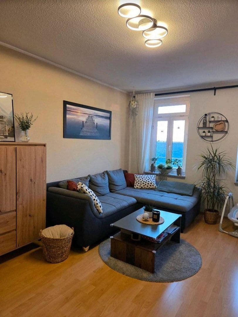 Prenájom bytu 2-izbový 77 m², Chemnitz, Sasko Prenájom bytu 2-izbový 77 m², Chemnitz, Sasko