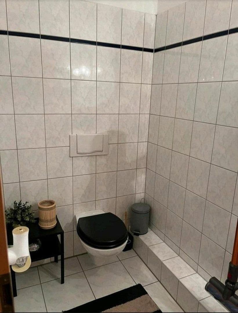 Prenájom bytu 2-izbový 77 m², Chemnitz, Sasko Prenájom bytu 2-izbový 77 m², Chemnitz, Sasko
