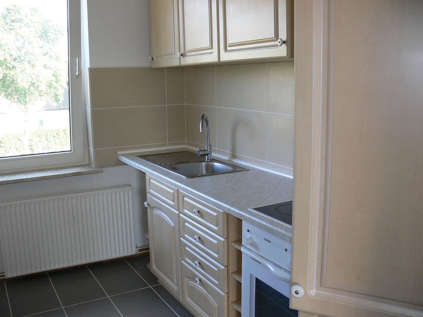 Predaj domu 630 m², pozemok 2.201 m², Liebenau, Dolné Sasko Predaj domu 630 m², pozemok 2.201 m², Liebenau, Dolné Sasko