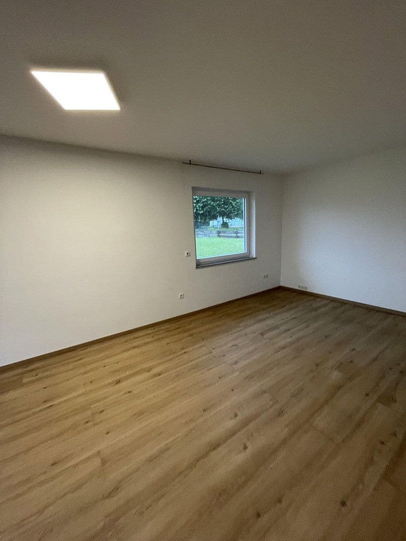 Prenájom bytu 3-izbový 90 m², Fiedelhof 43, Schauenburg, Hesensko Prenájom bytu 3-izbový 90 m², Fiedelhof 43, Schauenburg, Hesensko
