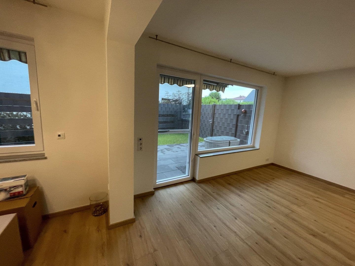 Prenájom bytu 3-izbový 90 m², Fiedelhof 43, Schauenburg, Hesensko Prenájom bytu 3-izbový 90 m², Fiedelhof 43, Schauenburg, Hesensko