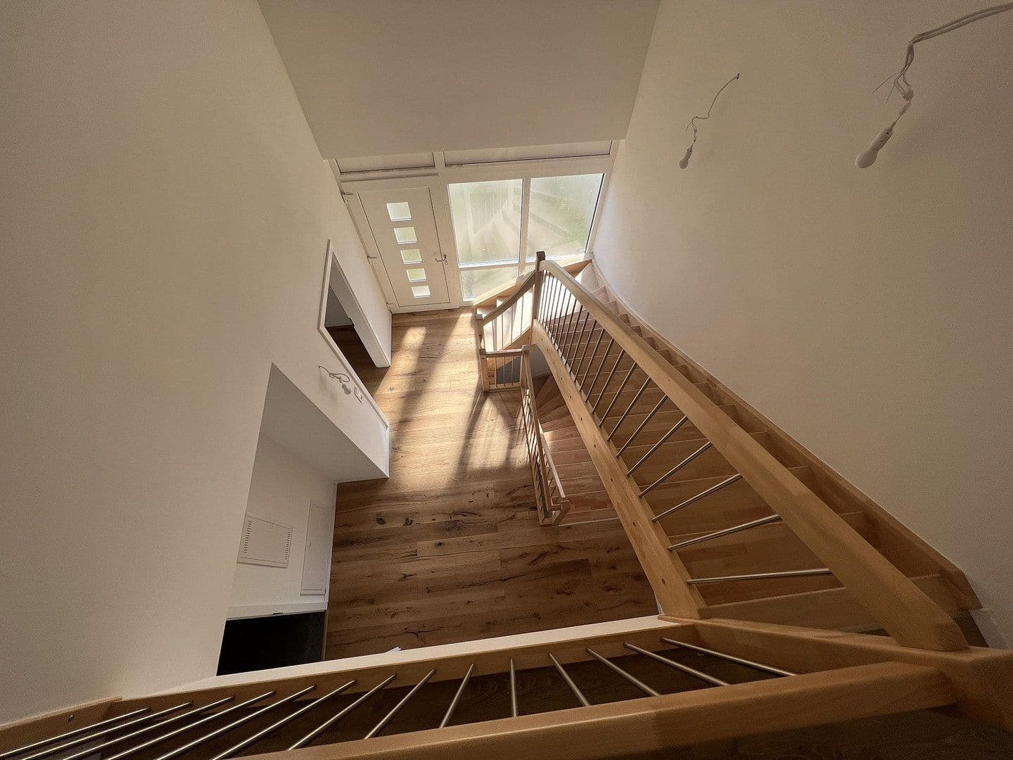 Predaj domu 200 m², pozemok 555 m², Niederkleener Strasse 27, Langgöns, Hesensko Predaj domu 200 m², pozemok 555 m², Niederkleener Strasse 27, Langgöns, Hesensko