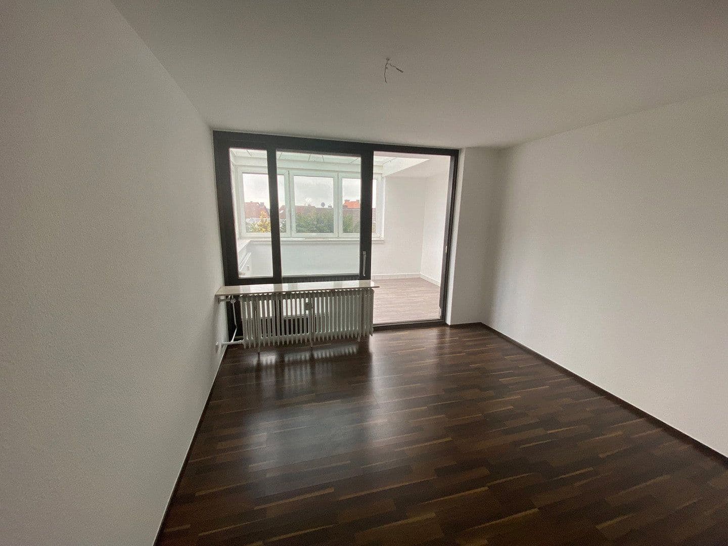 Prenájom bytu 3-izbový 120 m², Zellhäuser Str. 17, Mainhausen, Hesensko Prenájom bytu 3-izbový 120 m², Zellhäuser Str. 17, Mainhausen, Hesensko