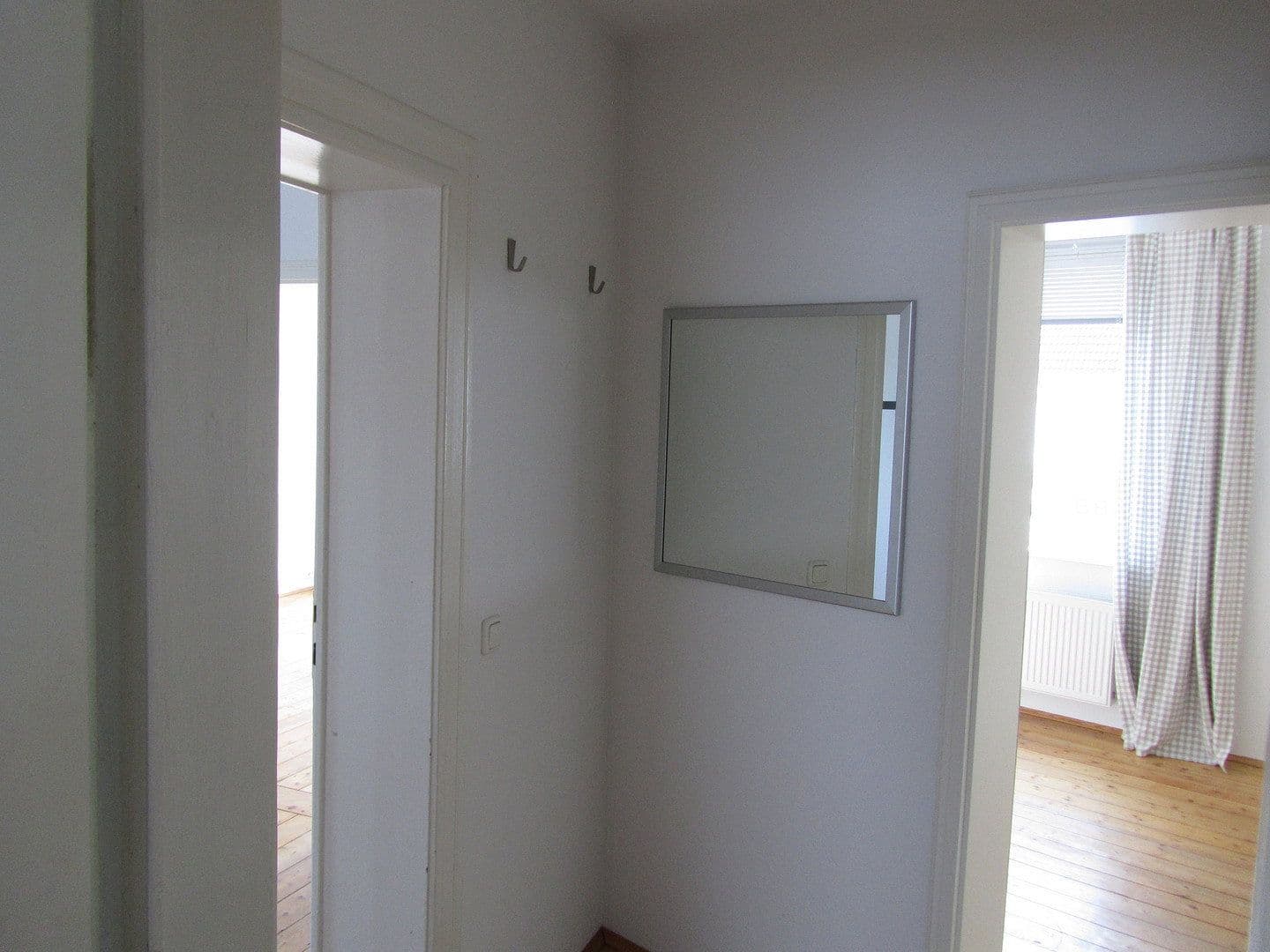 Prenájom bytu 3-izbový 70 m², Hannoversche Straße 35, Braunschweig, Dolné Sasko Prenájom bytu 3-izbový 70 m², Hannoversche Straße 35, Braunschweig, Dolné Sasko