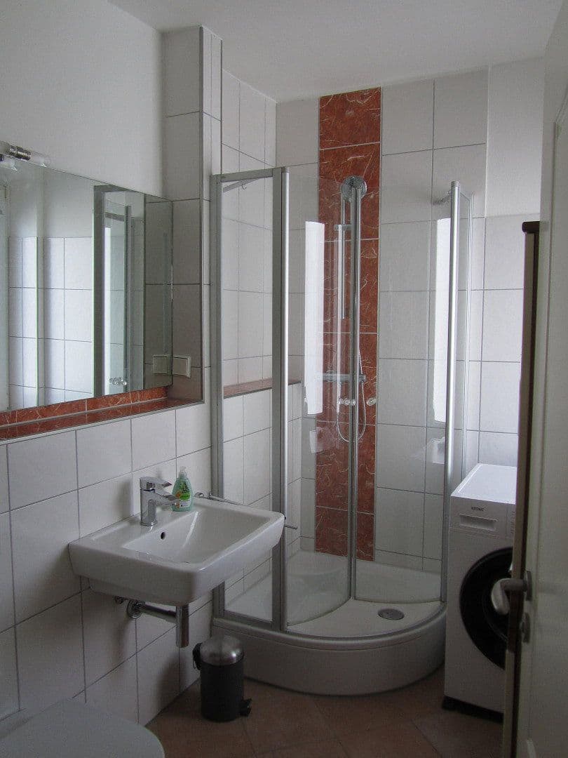 Prenájom bytu 3-izbový 70 m², Hannoversche Straße 35, Braunschweig, Dolné Sasko Prenájom bytu 3-izbový 70 m², Hannoversche Straße 35, Braunschweig, Dolné Sasko