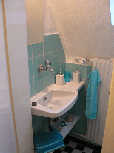 Prenájom bytu 2-izbový 32 m², Mannheim, Bádensko-Wurttembersko Prenájom bytu 2-izbový 32 m², Mannheim, Bádensko-Wurttembersko