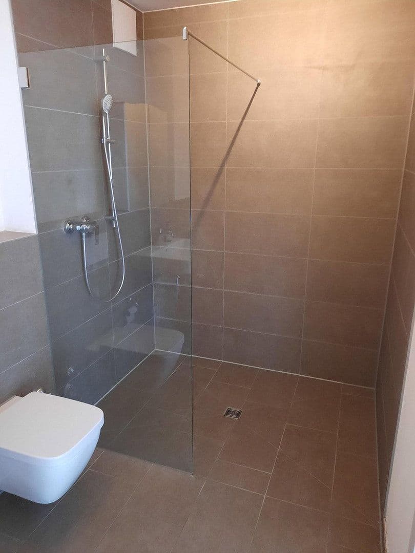 Prenájom bytu 3-izbový 79 m², Bahnstraße 78, Grevenbroich, Severné Porýnie - Westfálsko Prenájom bytu 3-izbový 79 m², Bahnstraße 78, Grevenbroich, Severné Porýnie - Westfálsko