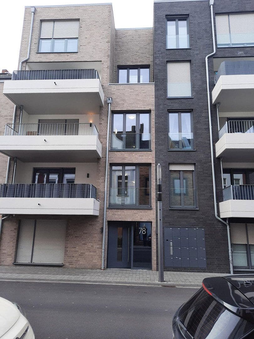 Prenájom bytu 3-izbový 79 m², Bahnstraße 78, Grevenbroich, Severné Porýnie - Westfálsko Prenájom bytu 3-izbový 79 m², Bahnstraße 78, Grevenbroich, Severné Porýnie - Westfálsko
