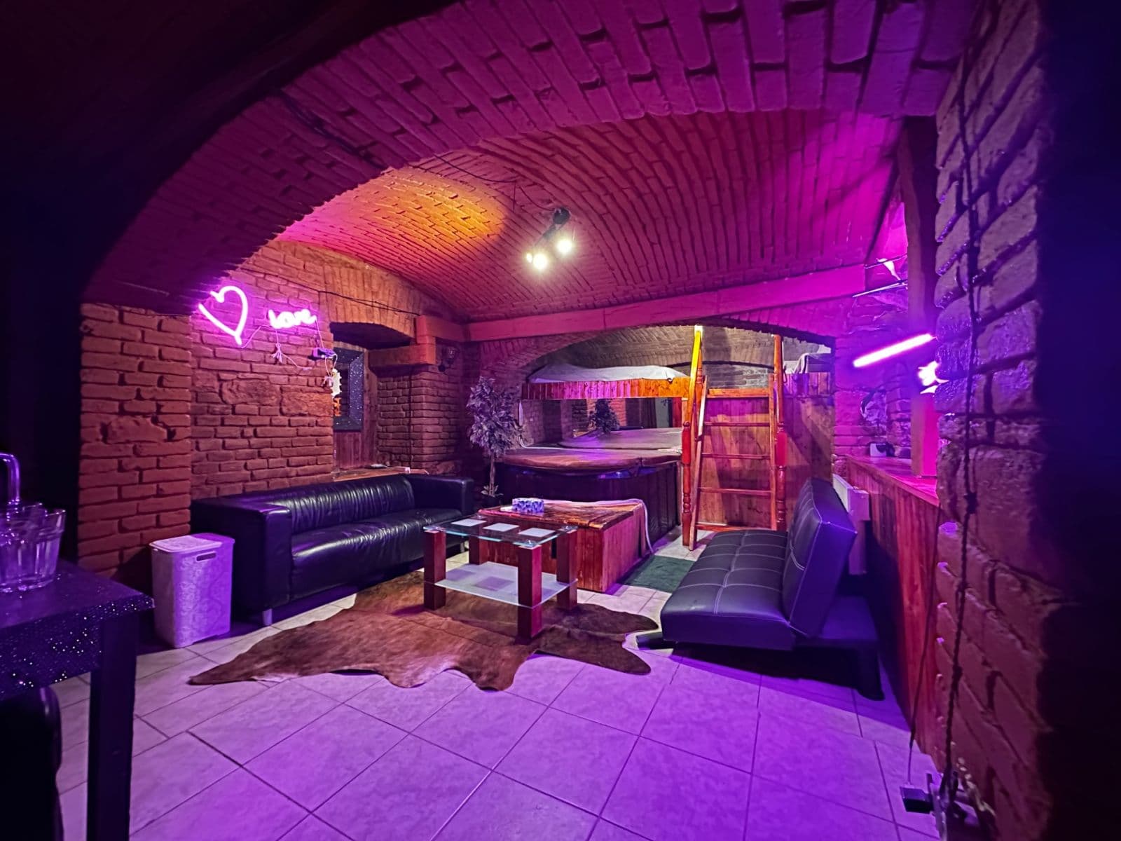 Prenájom nebytového priestoru 170 m², Chelčického, Praha, Praha Prenájom nebytového priestoru 170 m², Chelčického, Praha, Praha