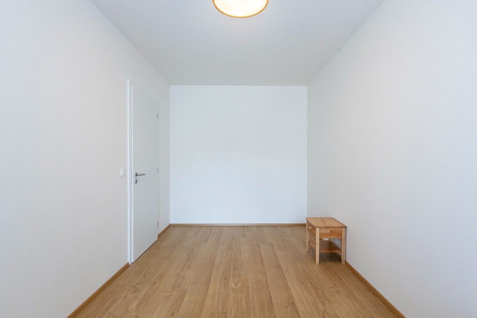 Prenájom bytu 2-izbový 53 m², Mezilehlá, Praha, Praha Prenájom bytu 2-izbový 53 m², Mezilehlá, Praha, Praha