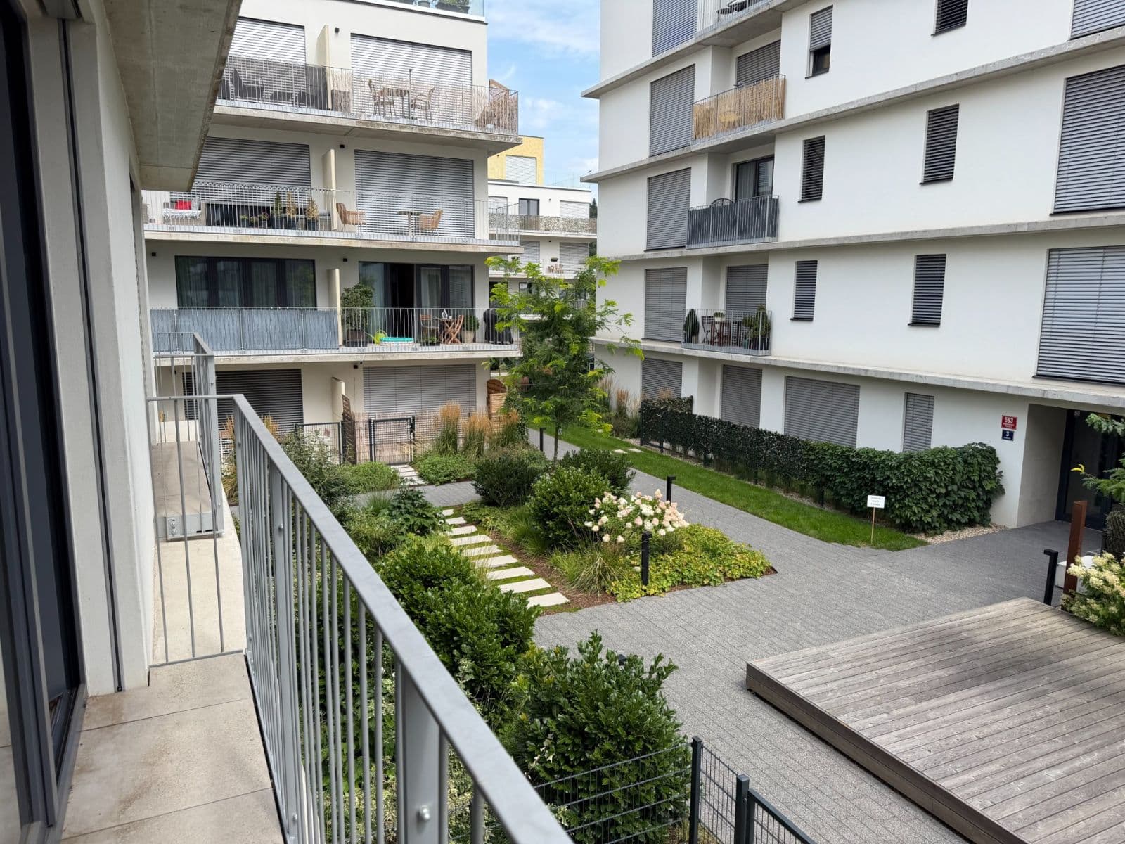 Prenájom bytu 1-izbový 37 m², Šenácká, Praha, Praha Prenájom bytu 1-izbový 37 m², Šenácká, Praha, Praha