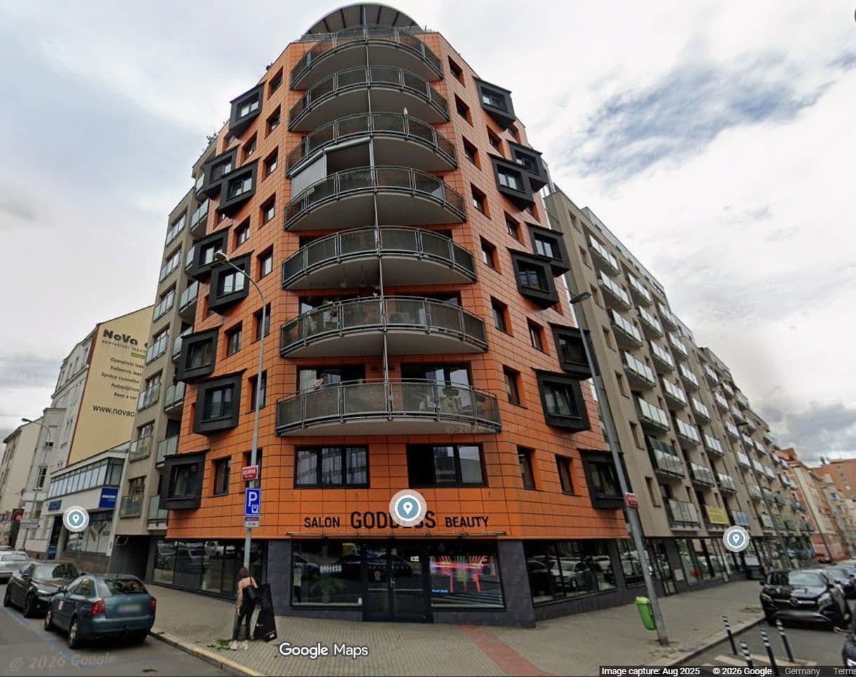 Prenájom garáže 13 m², Kurta Konráda, Praha, Praha Prenájom garáže 13 m², Kurta Konráda, Praha, Praha