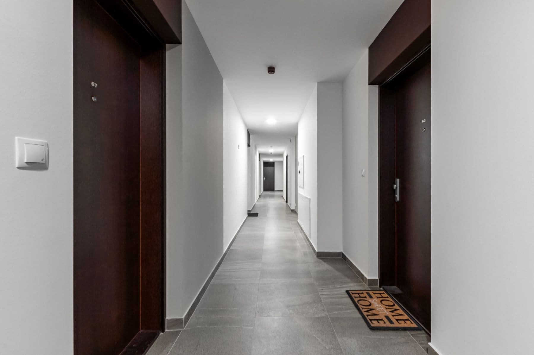 Prenájom bytu 1-izbový 28 m², Bassova, Praha, Praha Prenájom bytu 1-izbový 28 m², Bassova, Praha, Praha