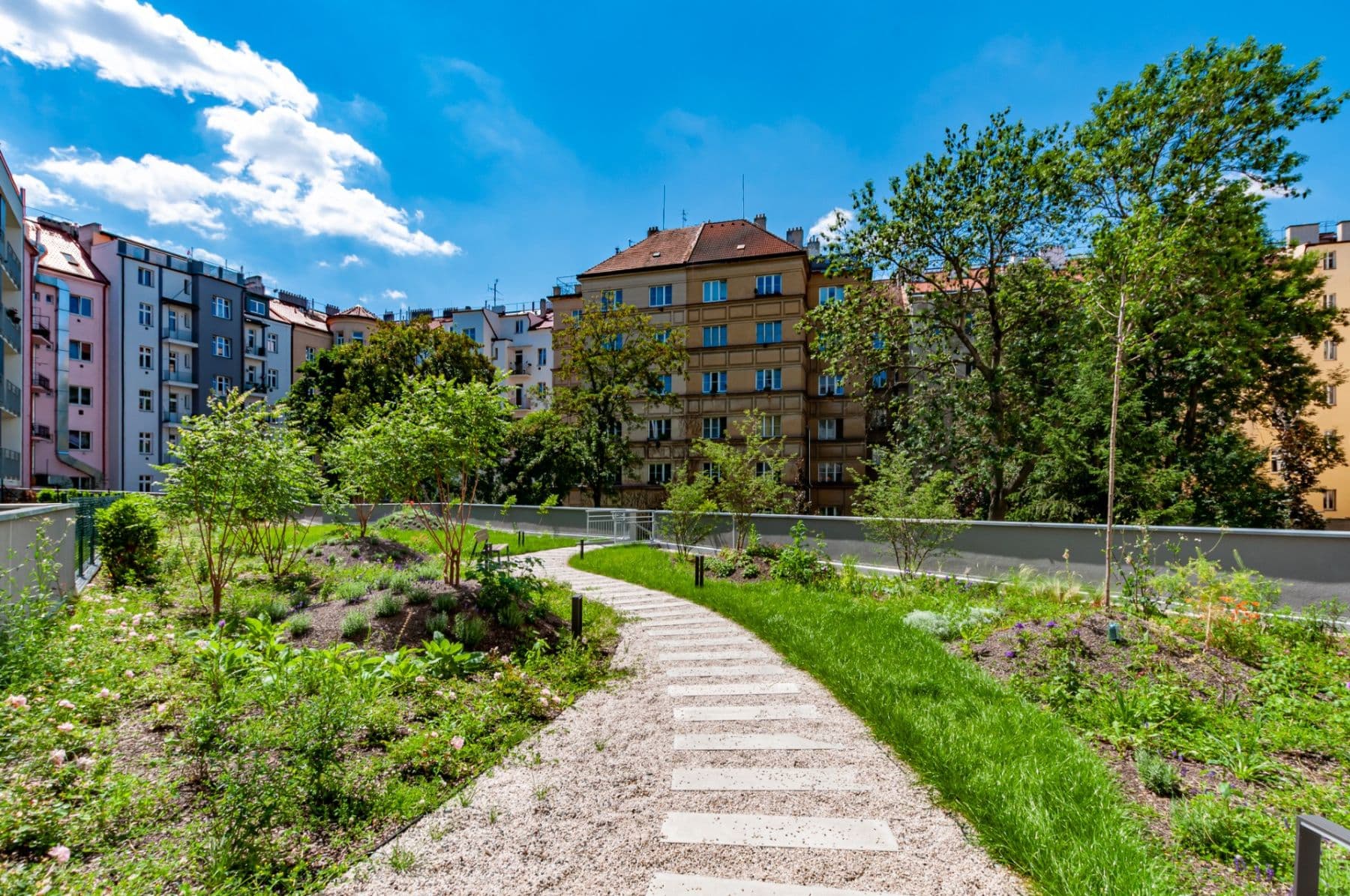Prenájom bytu 1-izbový 28 m², Bassova, Praha, Praha Prenájom bytu 1-izbový 28 m², Bassova, Praha, Praha