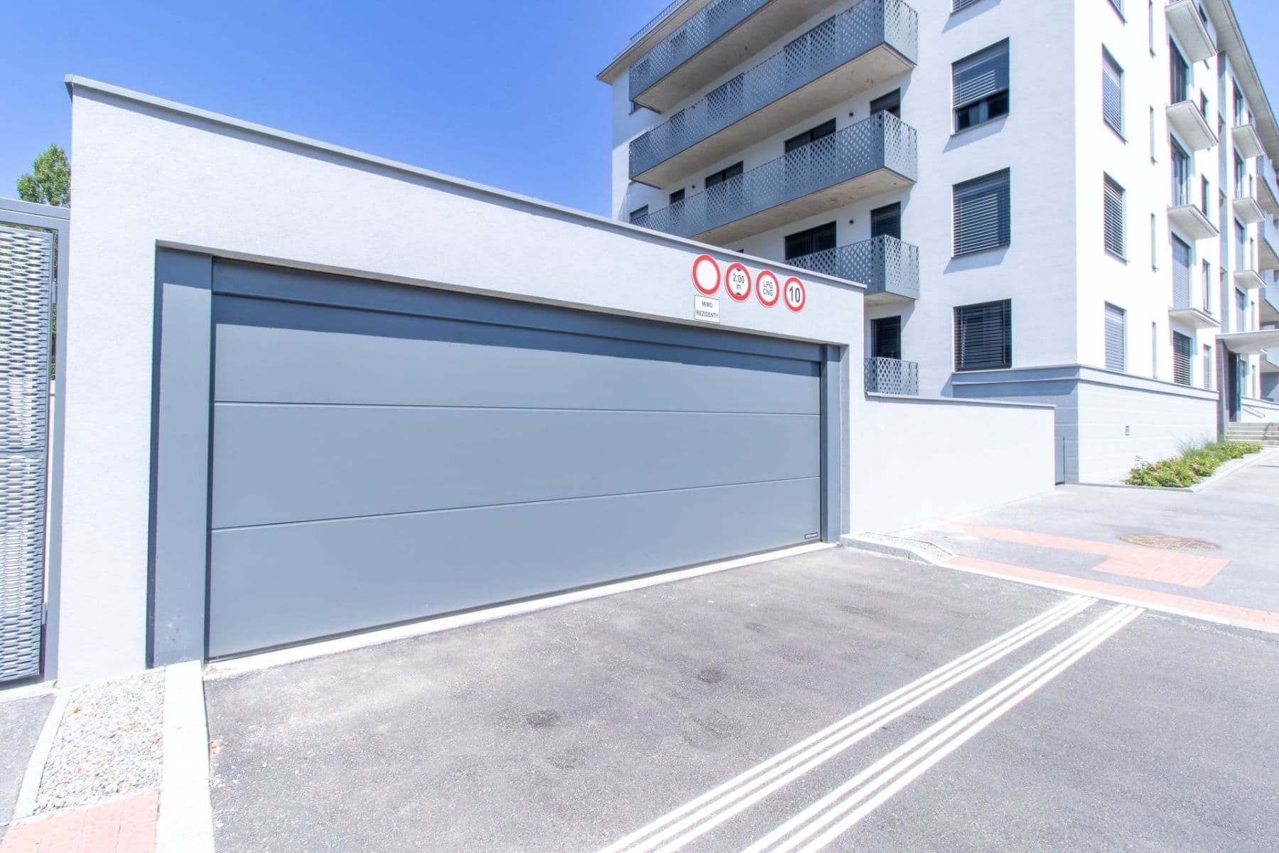 Prenájom bytu 2-izbový 50 m², Divíškové, Praha, Praha Prenájom bytu 2-izbový 50 m², Divíškové, Praha, Praha