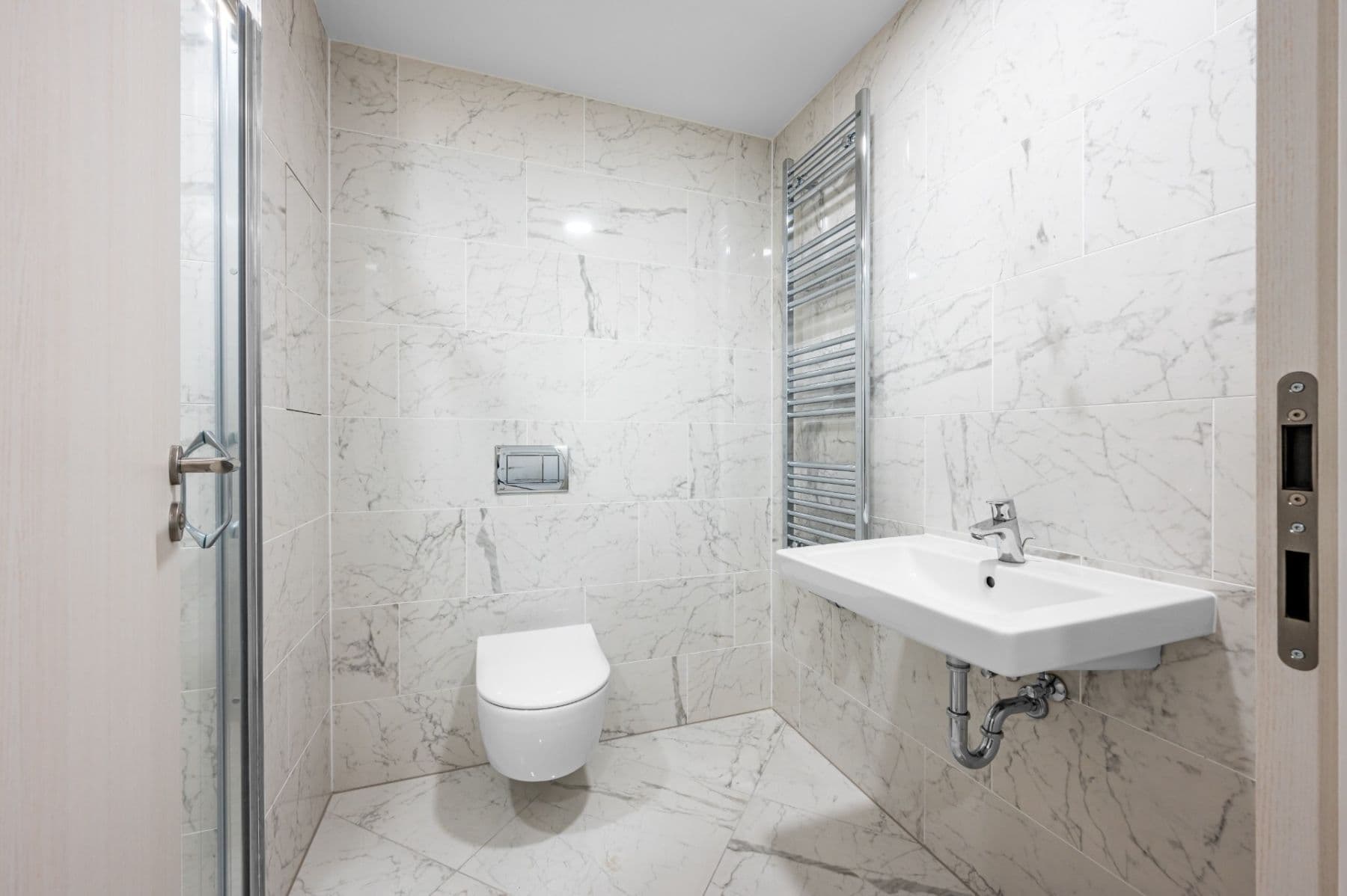 Prenájom bytu 1-izbový 36 m², Vojenova, Praha, Praha Prenájom bytu 1-izbový 36 m², Vojenova, Praha, Praha