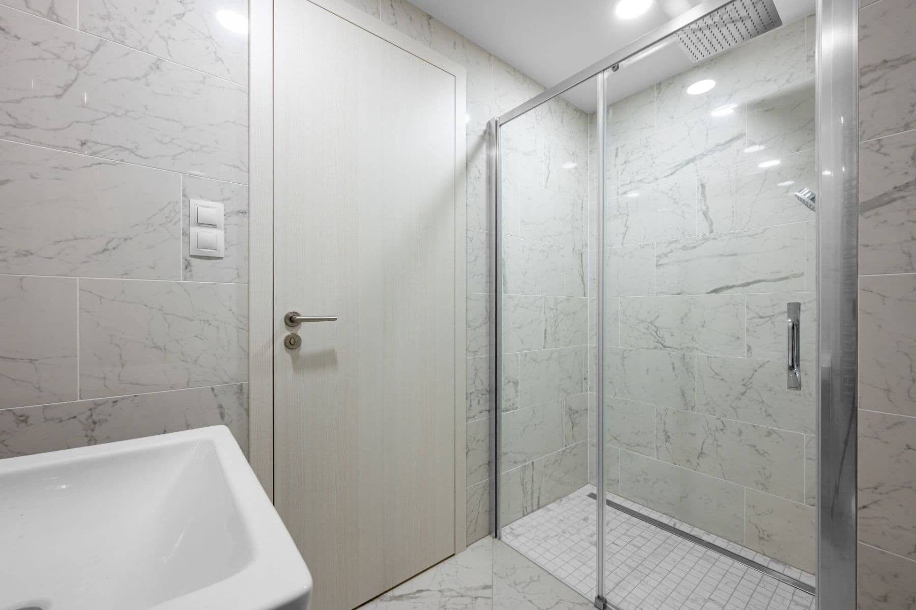 Prenájom bytu 1-izbový 36 m², Vojenova, Praha, Praha Prenájom bytu 1-izbový 36 m², Vojenova, Praha, Praha
