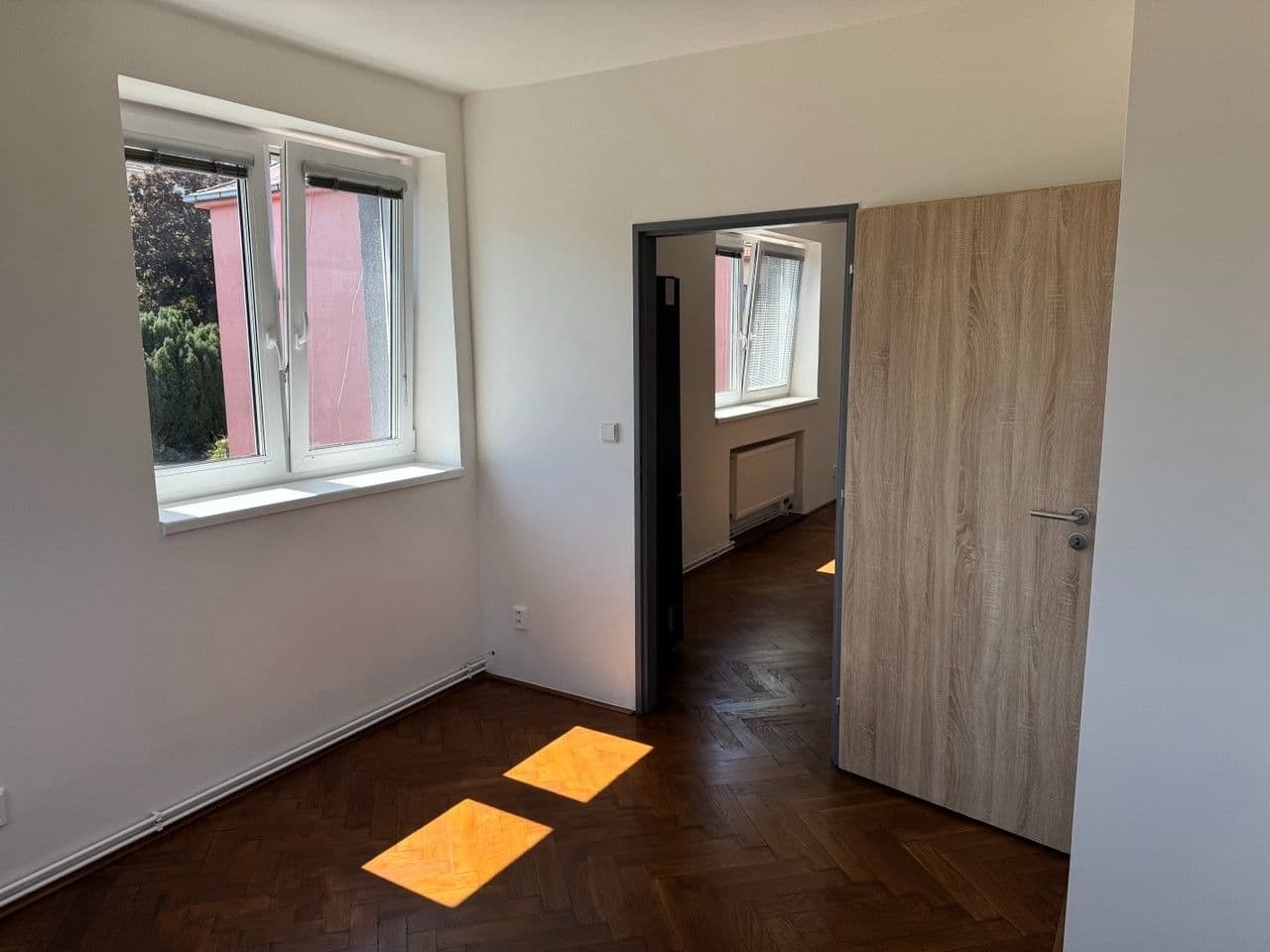 Prenájom bytu 2-izbový 35 m², Pivoňková, Praha, Praha Prenájom bytu 2-izbový 35 m², Pivoňková, Praha, Praha