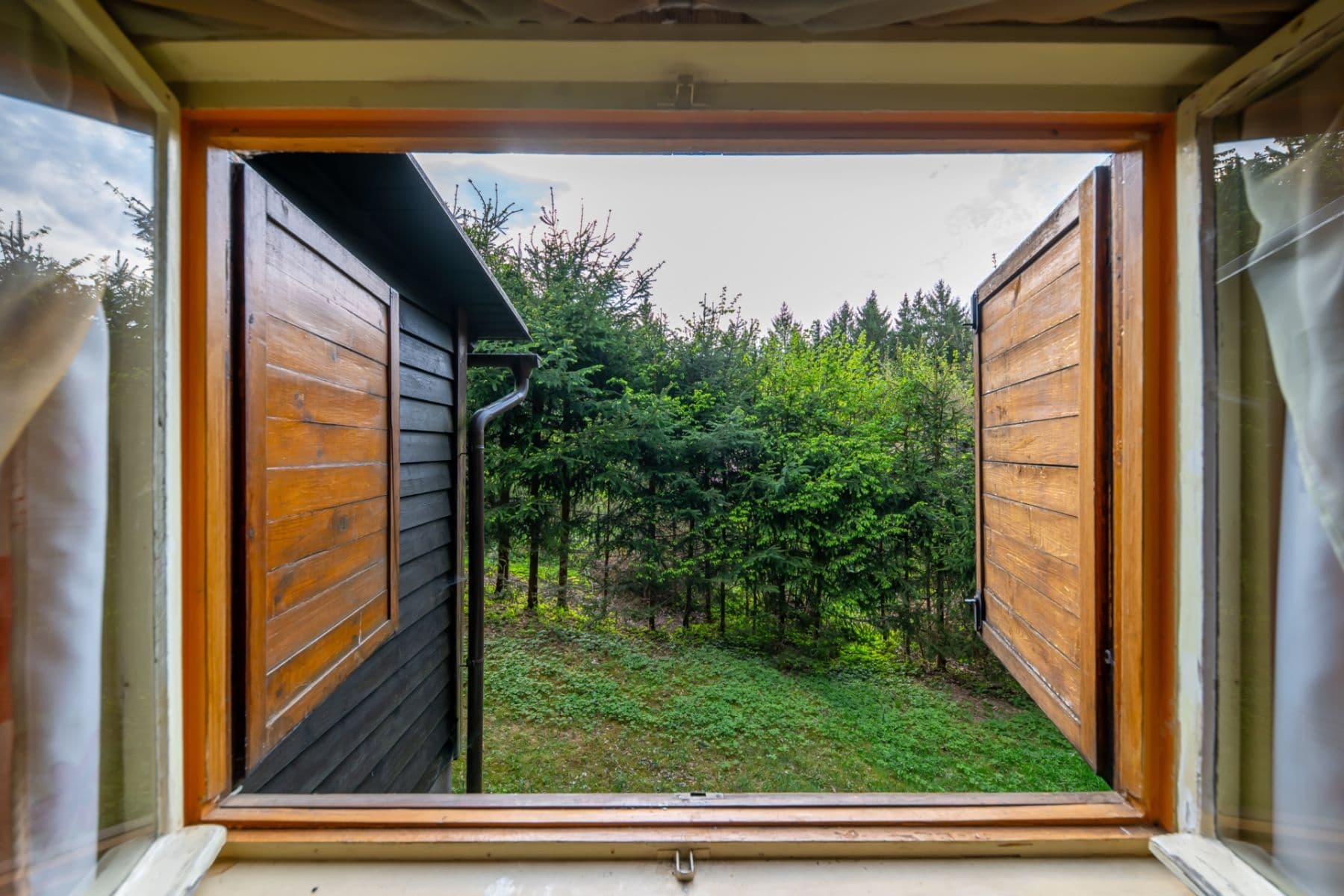 Predaj rekreačného objektu 50 m², pozemok 216 m², Březina, Ondřejov, Středočeský kraj Predaj rekreačného objektu 50 m², pozemok 216 m², Březina, Ondřejov, Středočeský kraj