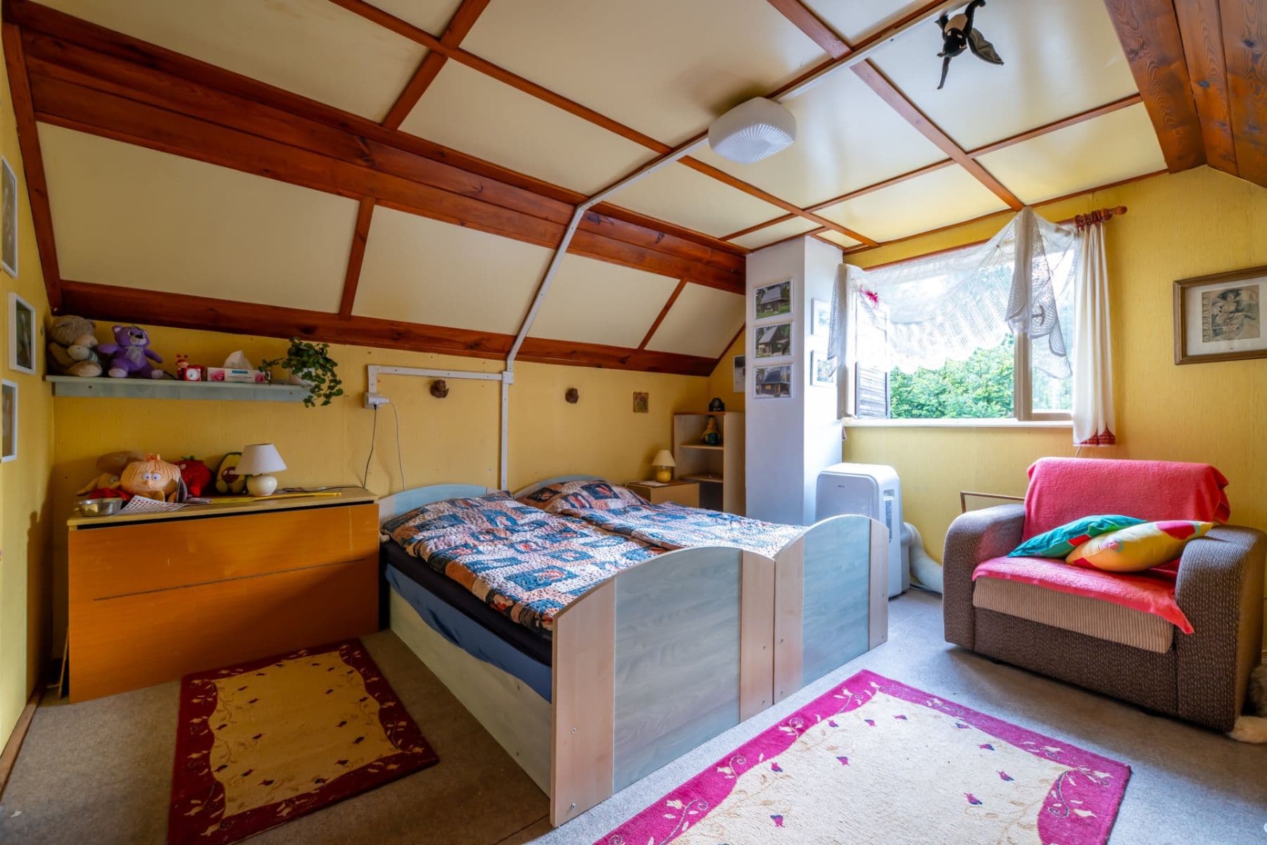 Predaj rekreačného objektu 50 m², pozemok 216 m², Březina, Ondřejov, Středočeský kraj Predaj rekreačného objektu 50 m², pozemok 216 m², Březina, Ondřejov, Středočeský kraj