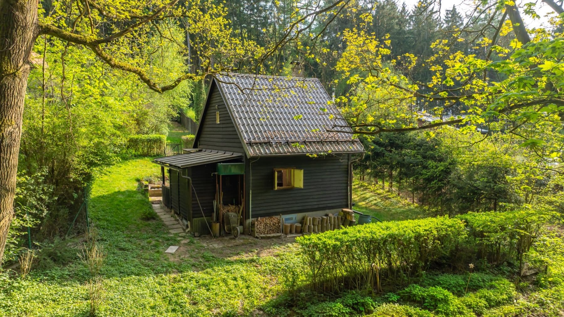 Predaj rekreačného objektu 50 m², pozemok 216 m², Březina, Ondřejov, Středočeský kraj Predaj rekreačného objektu 50 m², pozemok 216 m², Březina, Ondřejov, Středočeský kraj