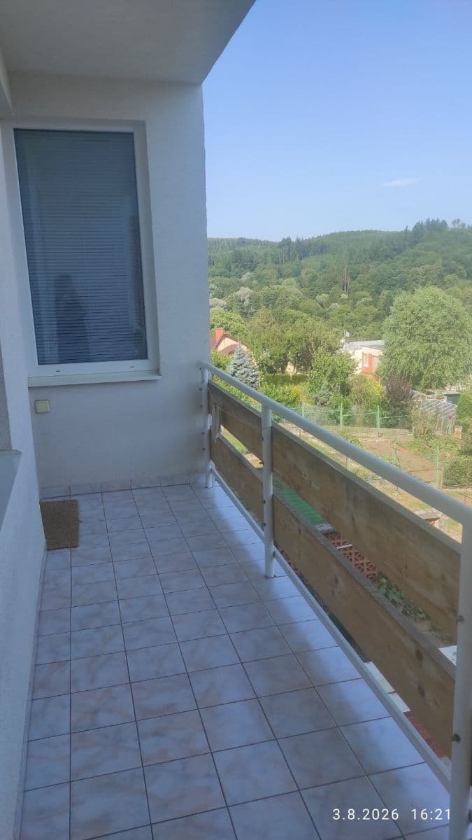 Prenájom bytu 3-izbový 100 m², Nivy II, Zlín, Zlínský kraj Prenájom bytu 3-izbový 100 m², Nivy II, Zlín, Zlínský kraj