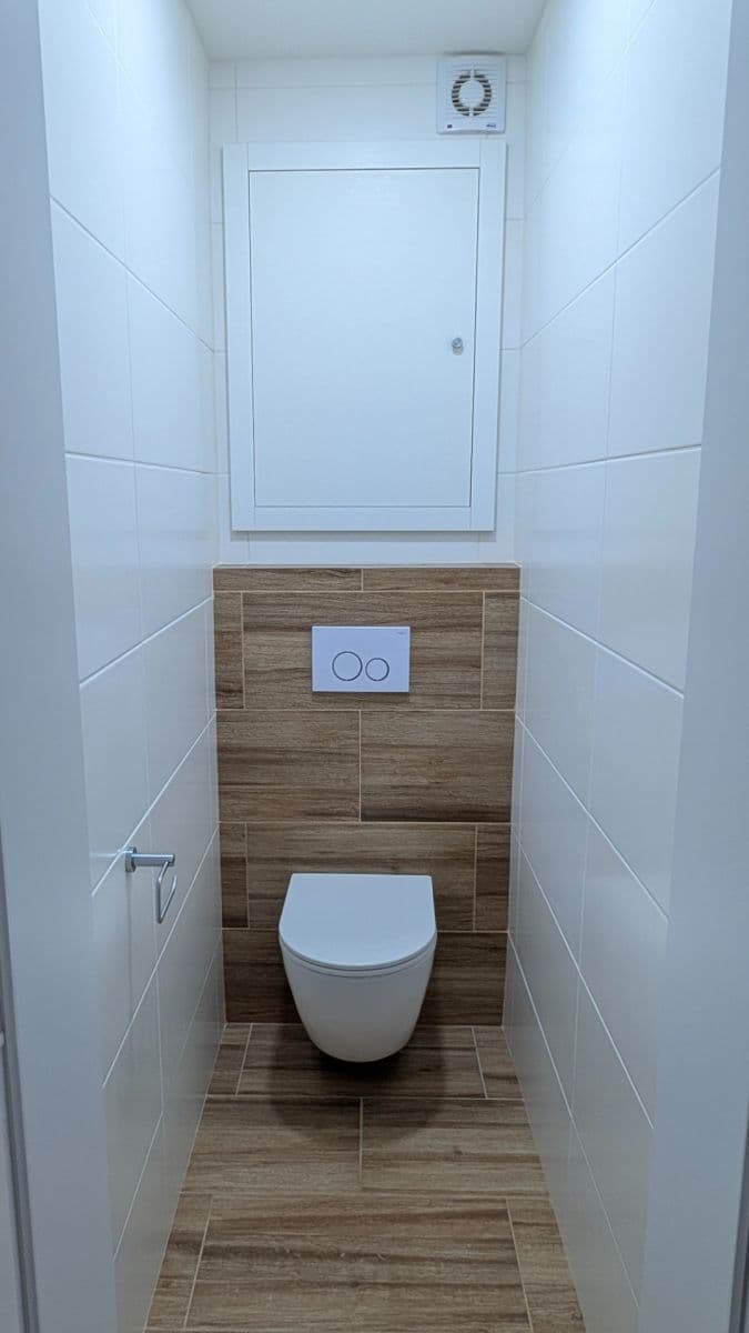Prenájom bytu 2-izbový 56 m², Čechovská, Příbram, Středočeský kraj Prenájom bytu 2-izbový 56 m², Čechovská, Příbram, Středočeský kraj