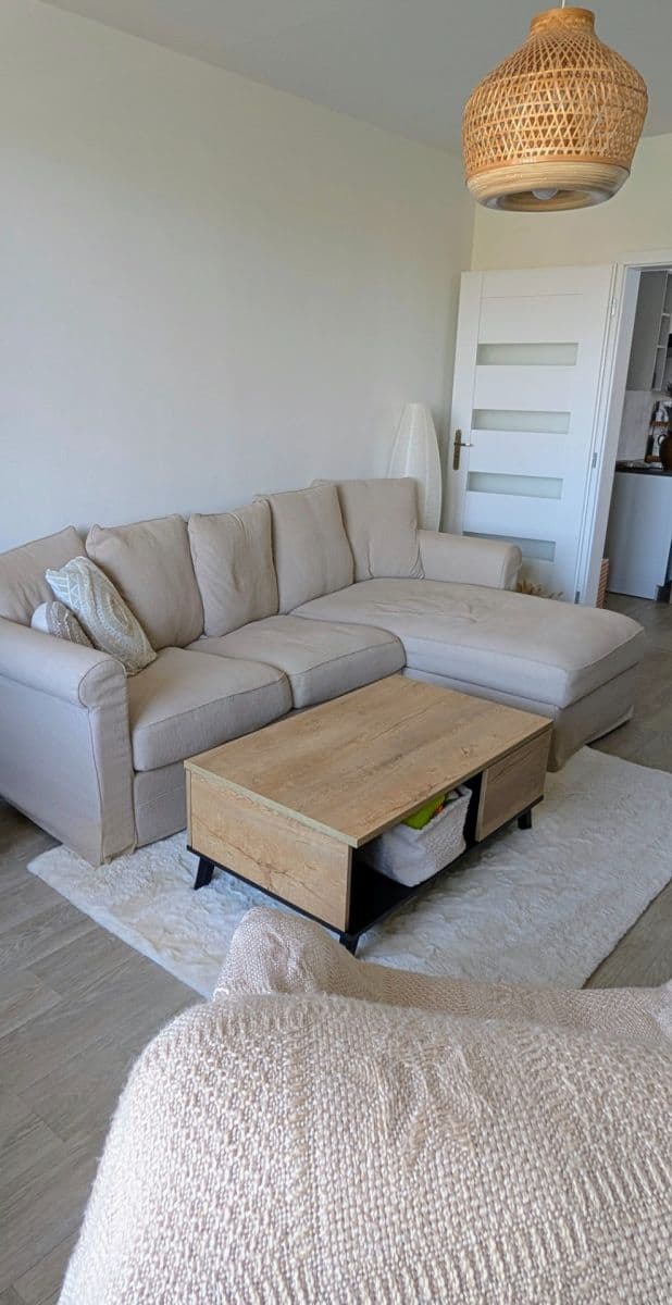 Prenájom bytu 2-izbový 56 m², Čechovská, Příbram, Středočeský kraj Prenájom bytu 2-izbový 56 m², Čechovská, Příbram, Středočeský kraj
