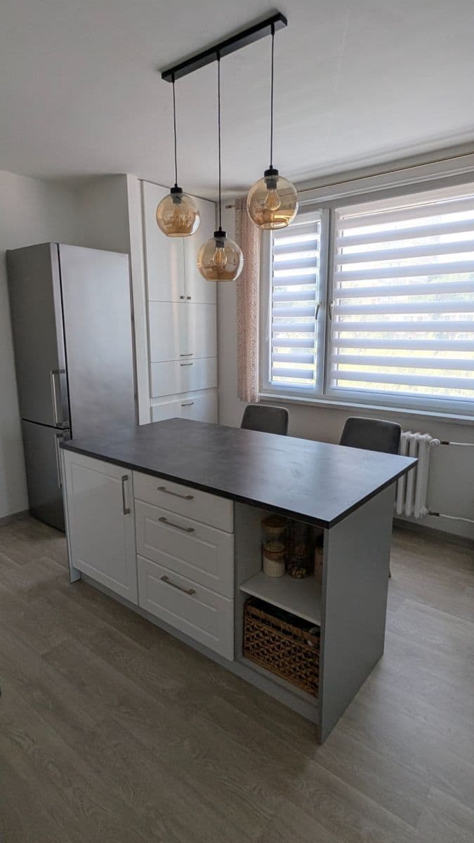Prenájom bytu 2-izbový 56 m², Čechovská, Příbram, Středočeský kraj Prenájom bytu 2-izbový 56 m², Čechovská, Příbram, Středočeský kraj