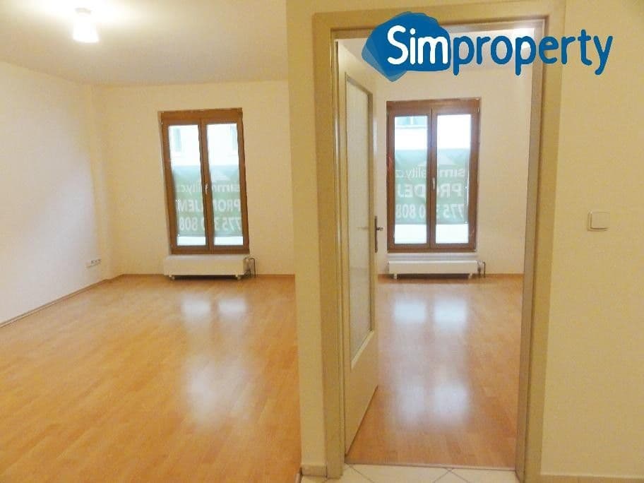 Prenájom bytu 3-izbový 69 m², Štítného, Praha, Praha Prenájom bytu 3-izbový 69 m², Štítného, Praha, Praha