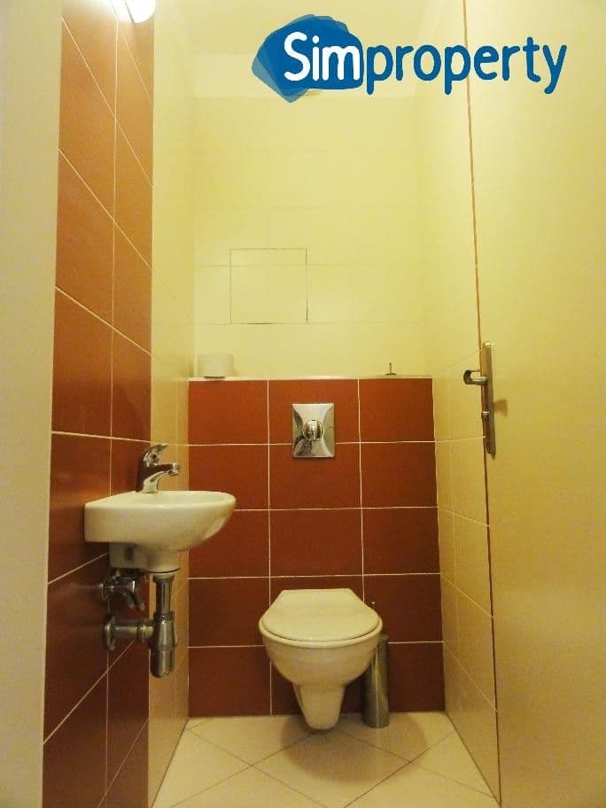 Prenájom bytu 3-izbový 69 m², Štítného, Praha, Praha Prenájom bytu 3-izbový 69 m², Štítného, Praha, Praha