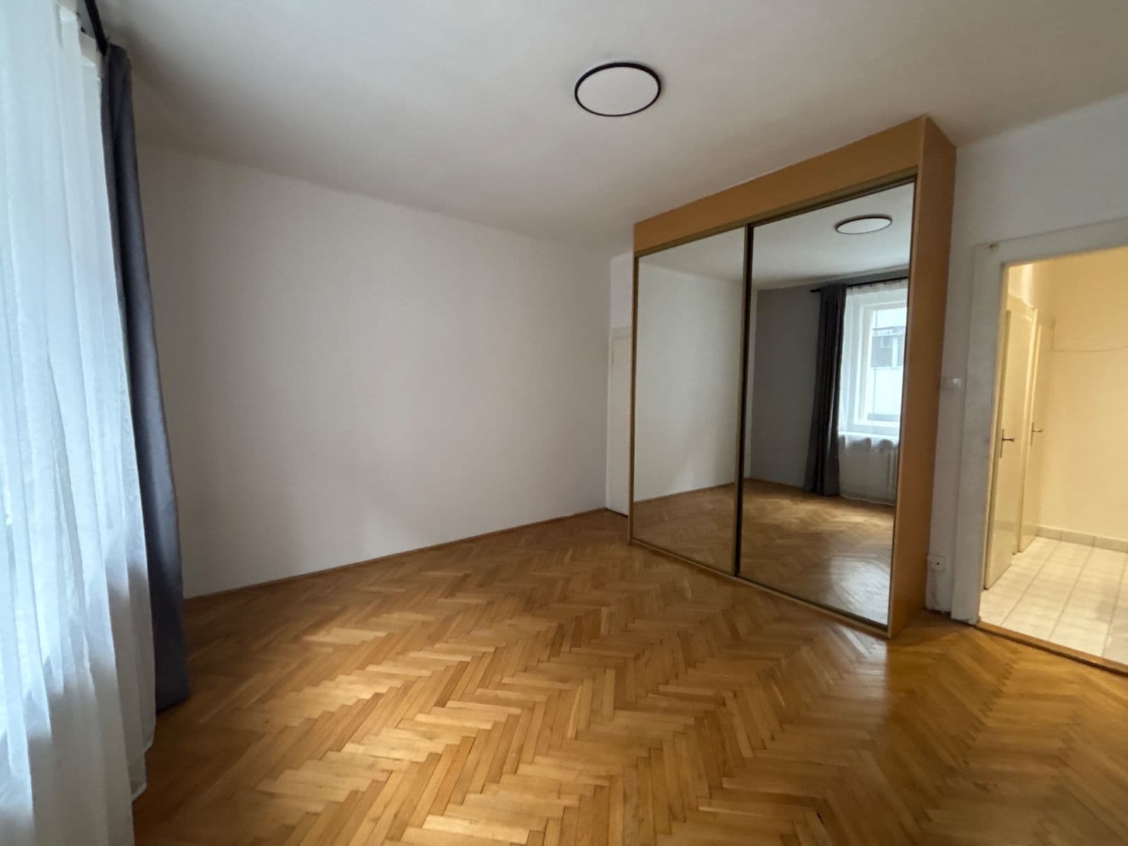 Prenájom bytu 1-izbový 26 m², Kouřimská, Praha, Praha Prenájom bytu 1-izbový 26 m², Kouřimská, Praha, Praha