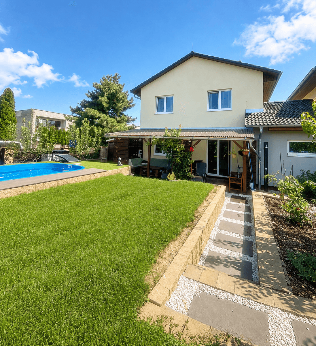 Predaj domu 152 m², pozemok 263 m², Družstevní, Nehvizdy, Středočeský kraj Predaj domu 152 m², pozemok 263 m², Družstevní, Nehvizdy, Středočeský kraj