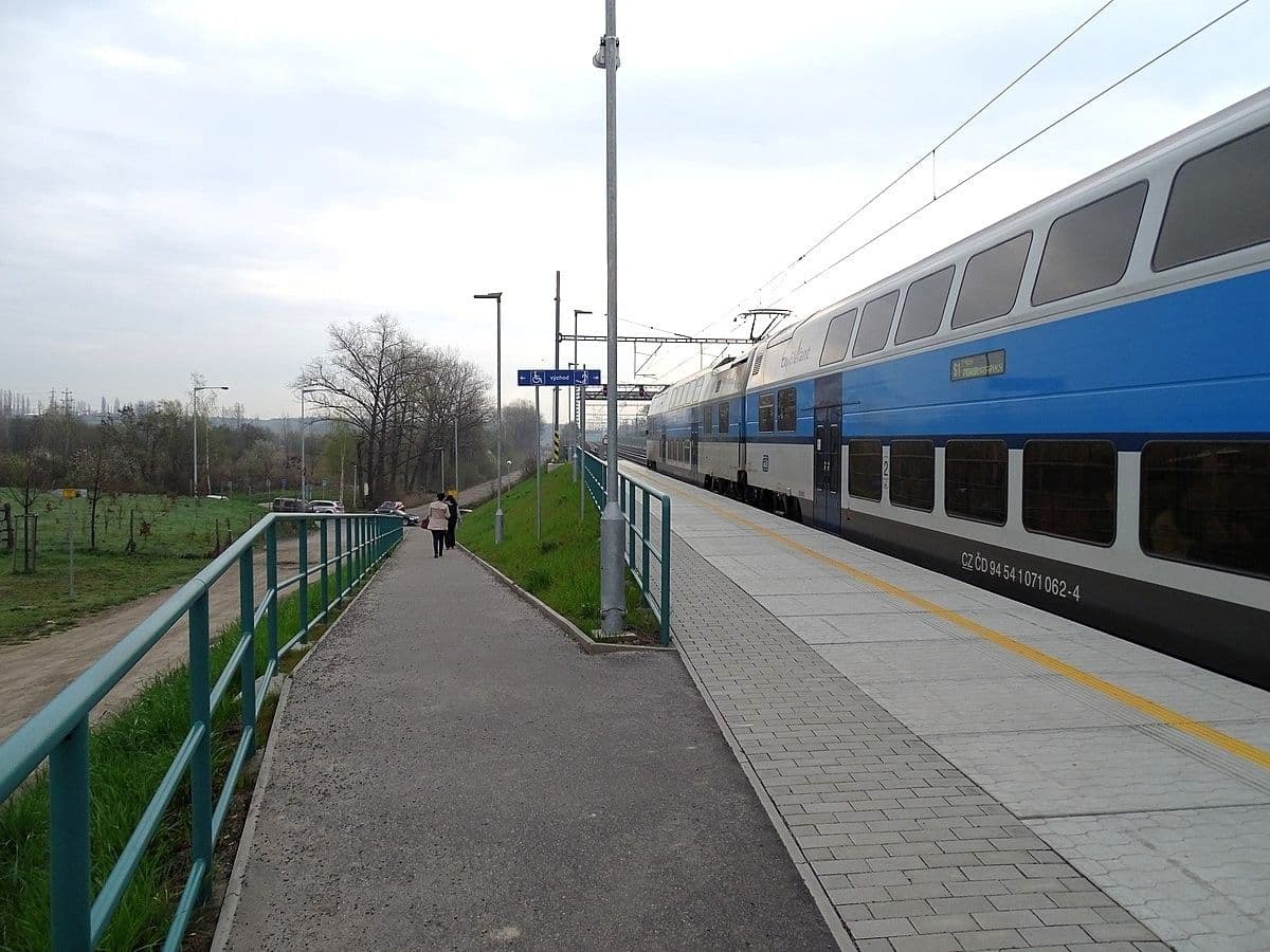 Predaj garáže 12 m², Praha, Praha Predaj garáže 12 m², Praha, Praha