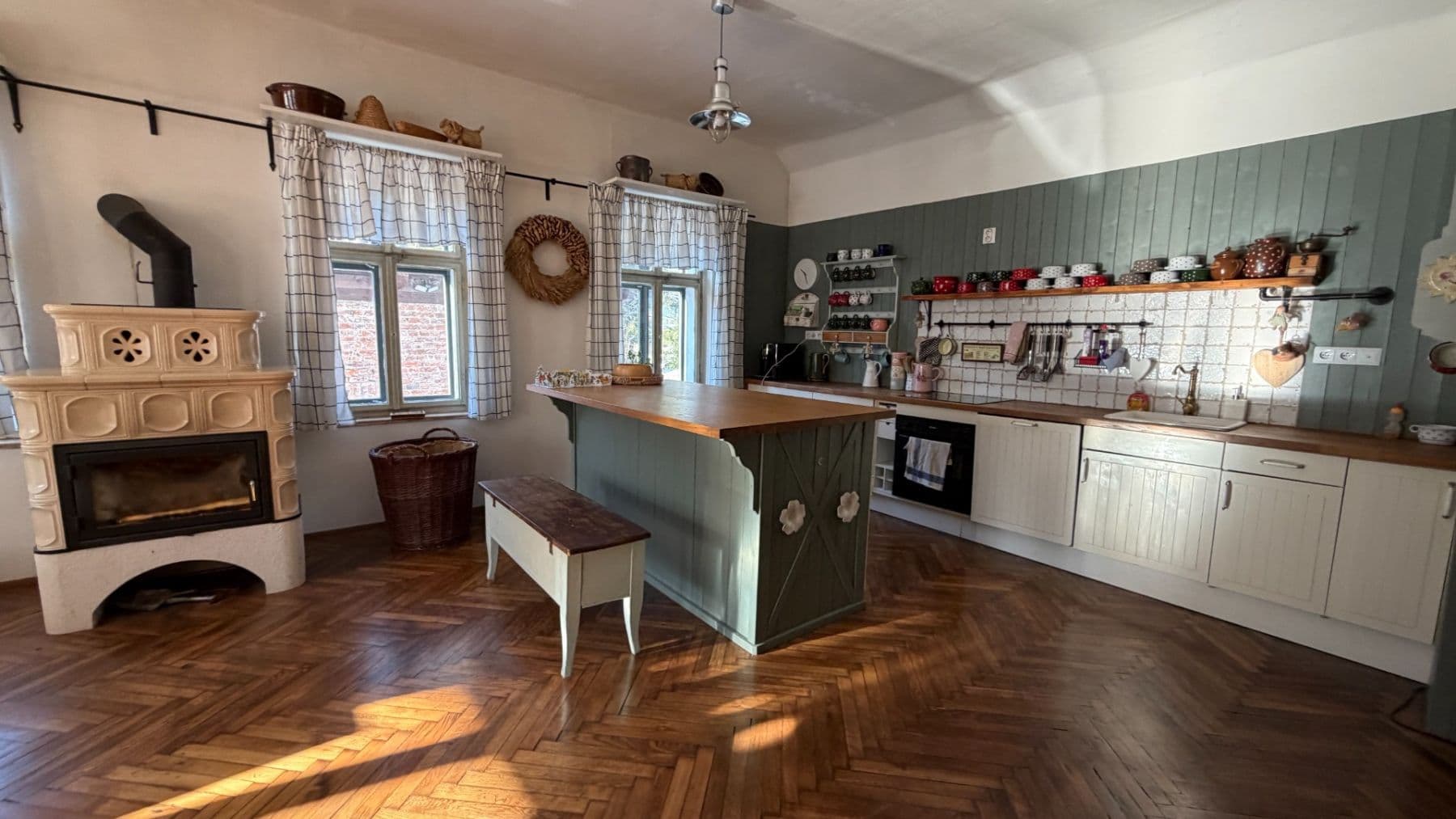 Predaj rekreačného objektu 250 m², pozemok 1.690 m², Údolní, Desná, Liberecký kraj Predaj rekreačného objektu 250 m², pozemok 1.690 m², Údolní, Desná, Liberecký kraj