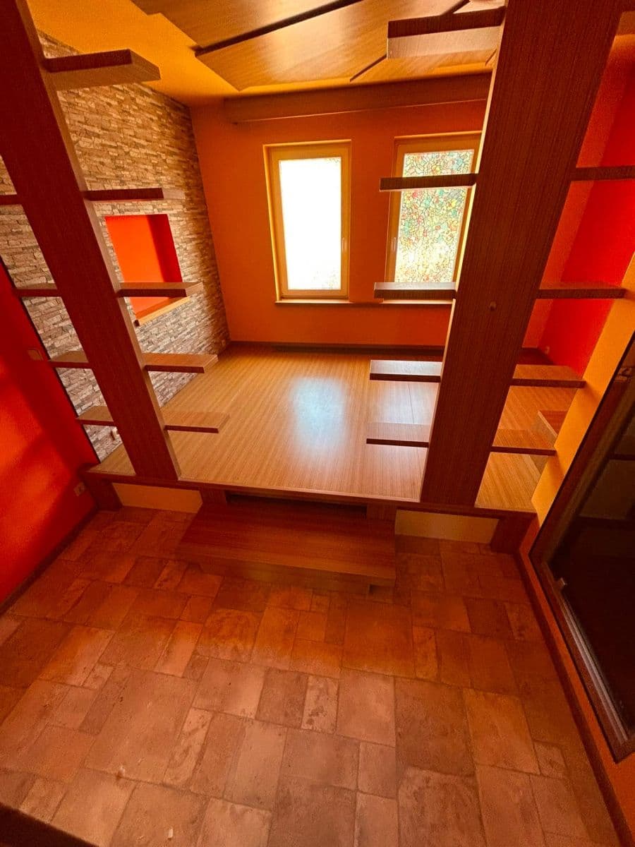 Prenájom nebytového priestoru 200 m², Náchodská, Dolní Radechová, Královéhradecký kraj Prenájom nebytového priestoru 200 m², Náchodská, Dolní Radechová, Královéhradecký kraj