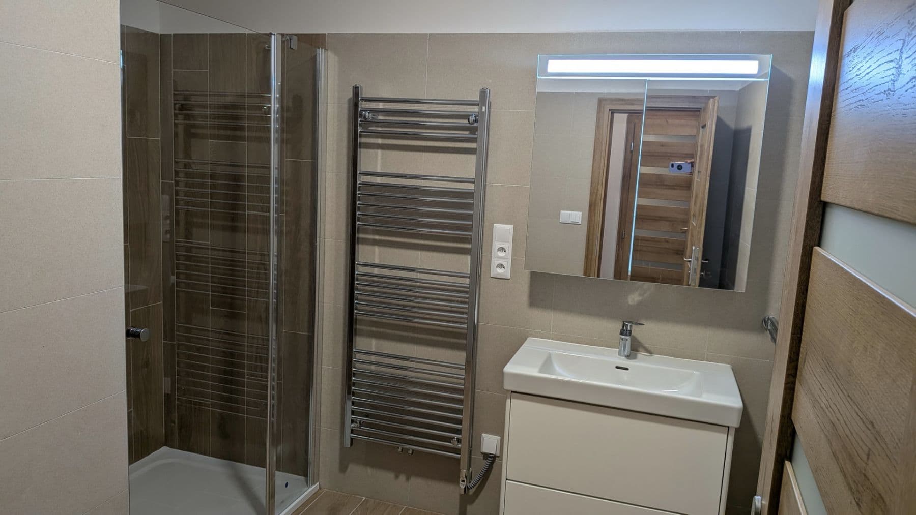 Prenájom bytu 3-izbový 85 m², Na Letné, Náchod, Královéhradecký kraj Prenájom bytu 3-izbový 85 m², Na Letné, Náchod, Královéhradecký kraj