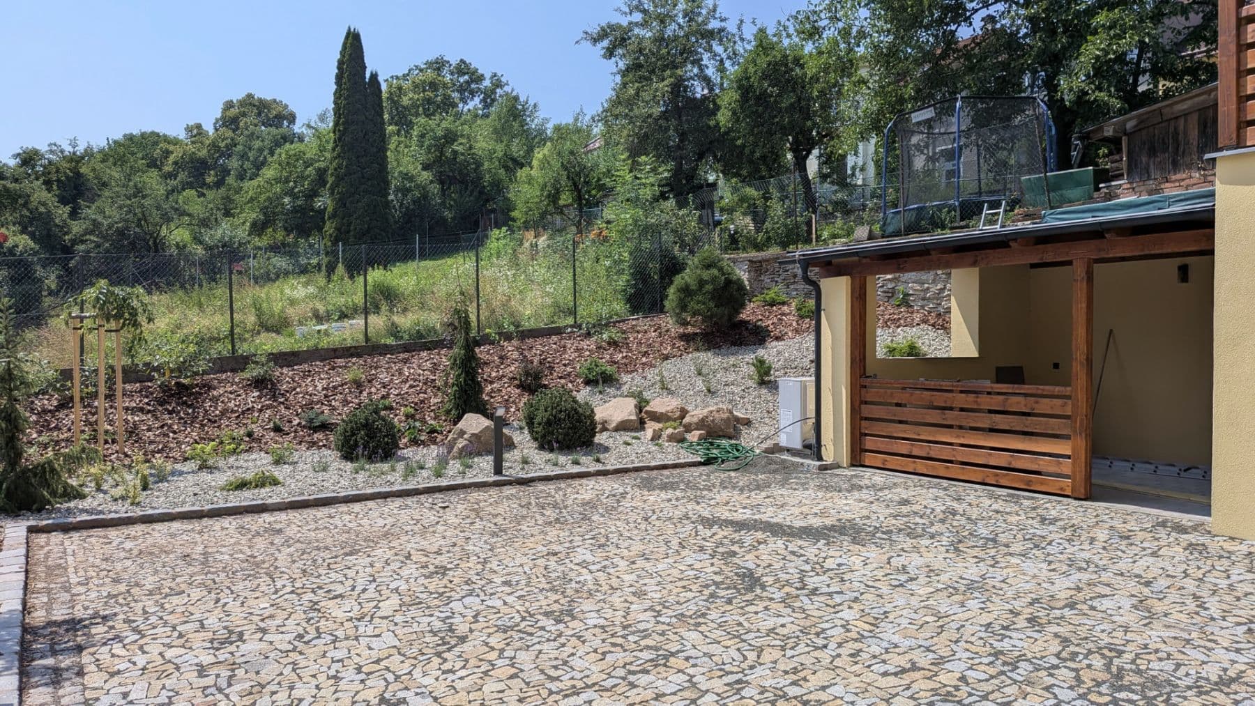 Prenájom bytu 3-izbový 85 m², Na Letné, Náchod, Královéhradecký kraj Prenájom bytu 3-izbový 85 m², Na Letné, Náchod, Královéhradecký kraj