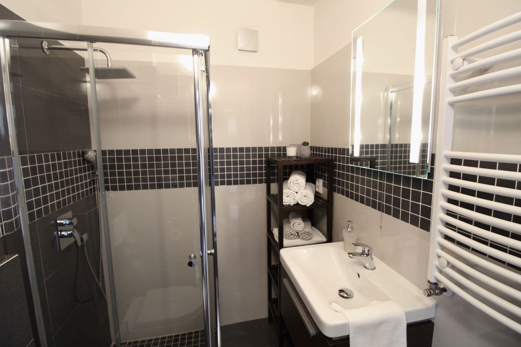 Prenájom bytu 1-izbový 24 m², Vršovická, Praha, Praha Prenájom bytu 1-izbový 24 m², Vršovická, Praha, Praha